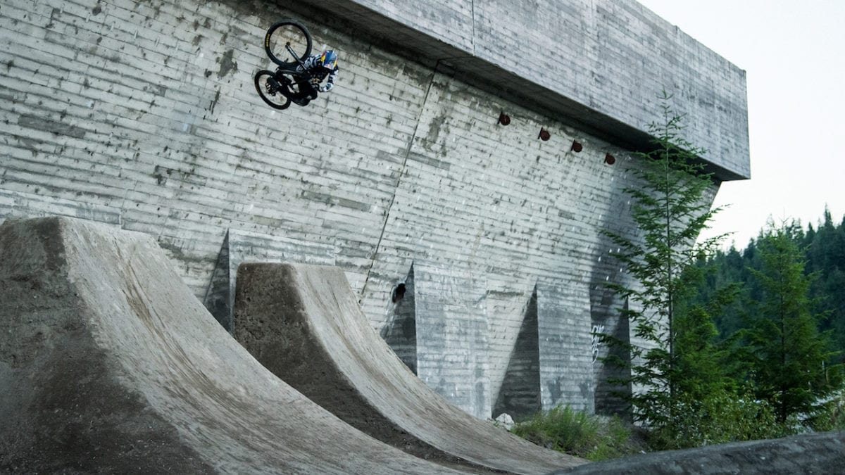 Brandon Semenuk: na mina abandonada