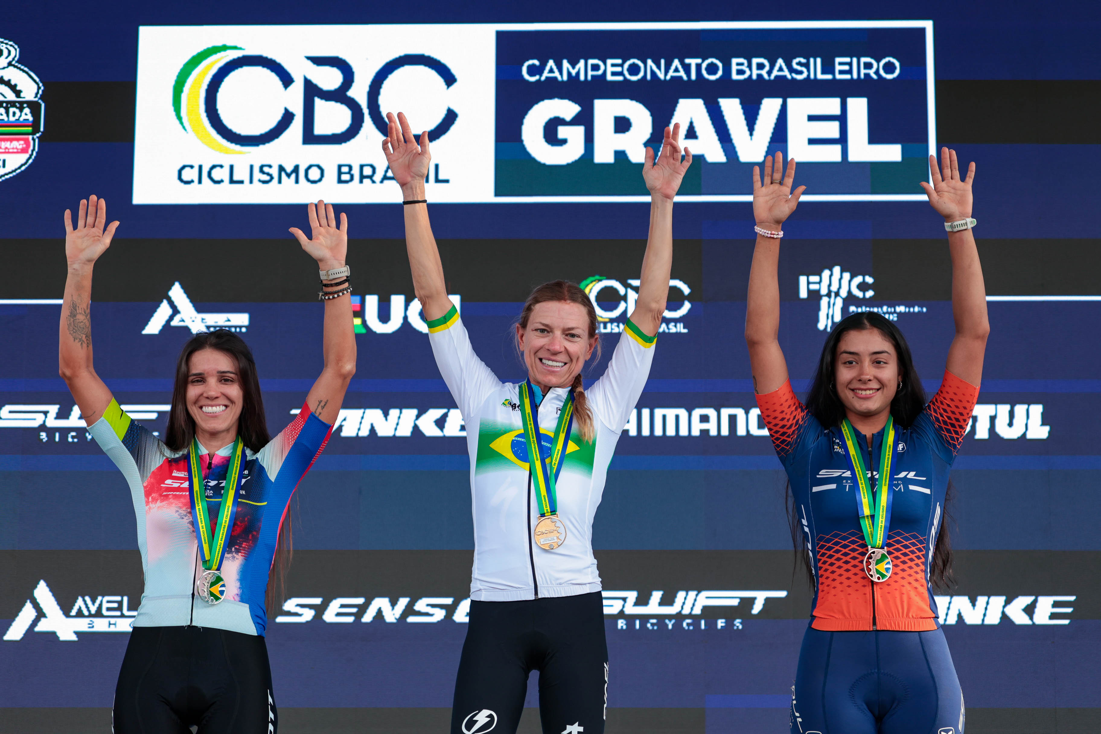 A nova geração feminina do Gravel brasileiro